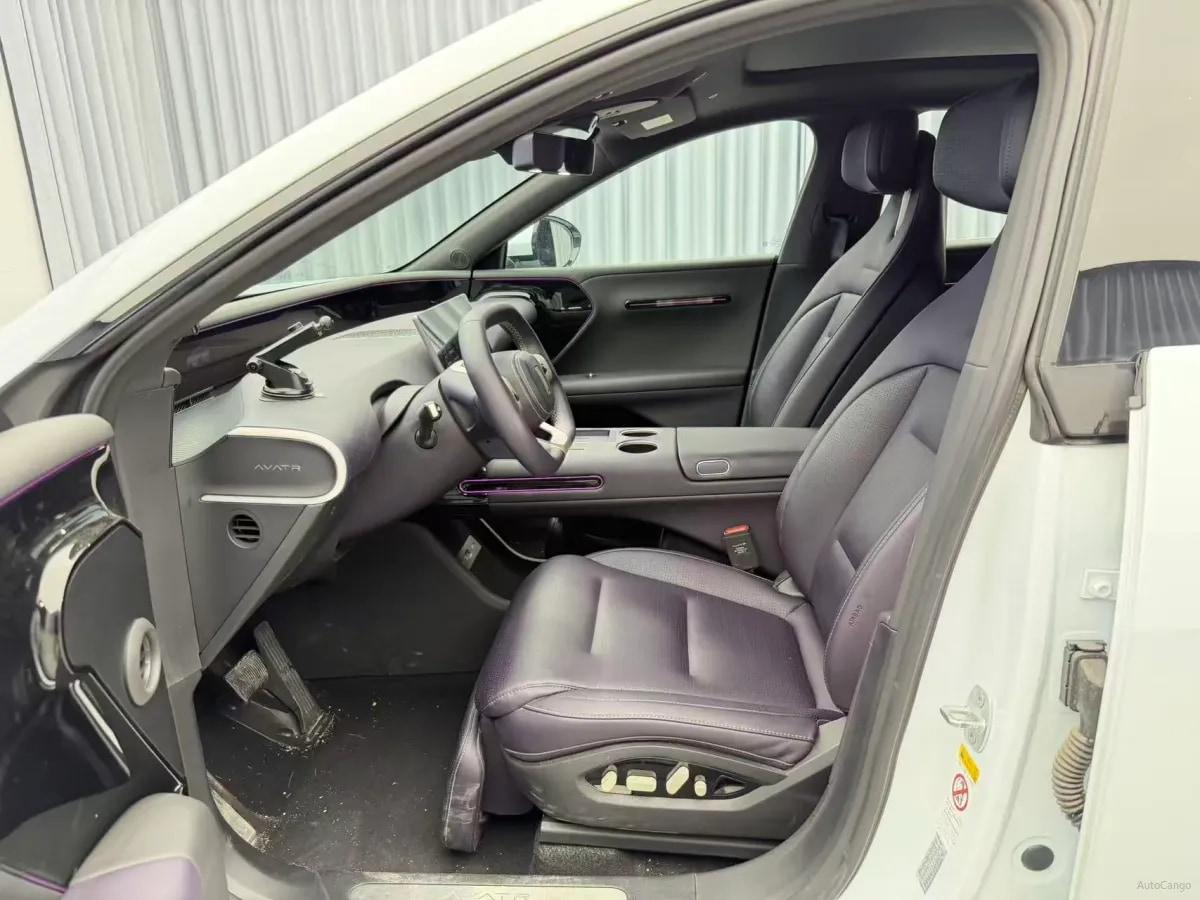 2024 Avatr 07 BEV 82.16KWH 650km image 7