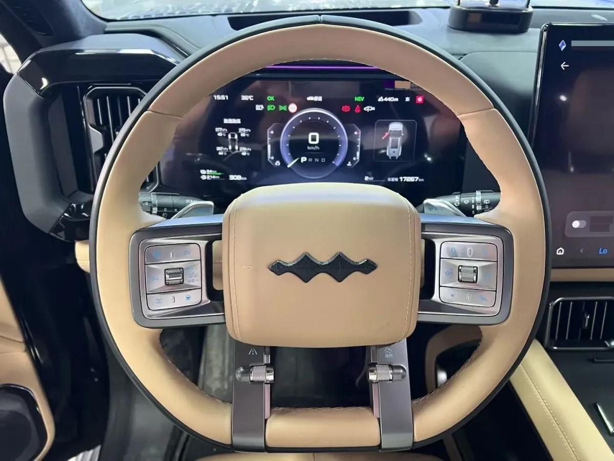 2025 FangChengBao Bao 8 2.0T 245HP L4 E-CVT PHEV 36.8KWH image 7