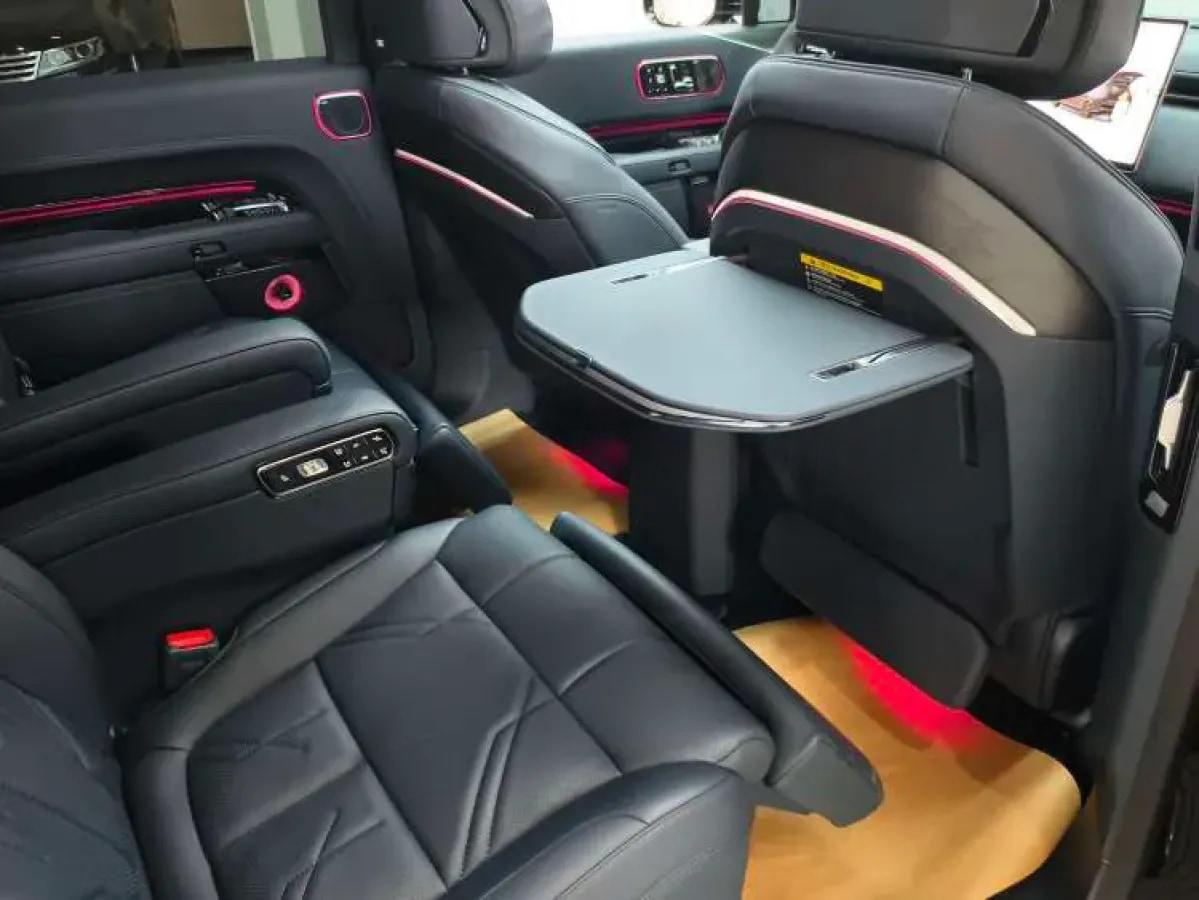 2025 Zeekr 9X 2.0T 279HP L4 1DHT PHEV 70KWH 355km image 7
