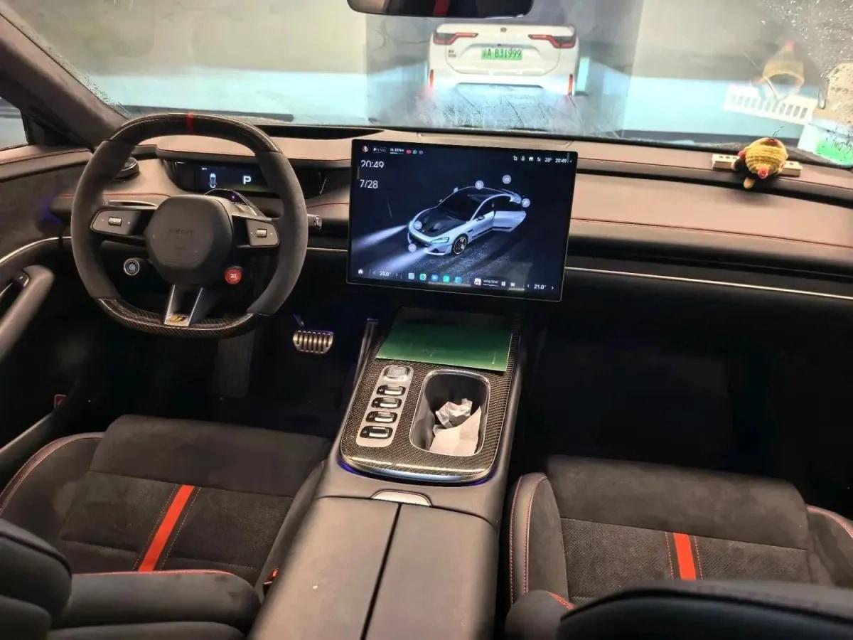 2025 Xiaomi SU7 Ultra BEV 93.7KWH image 7