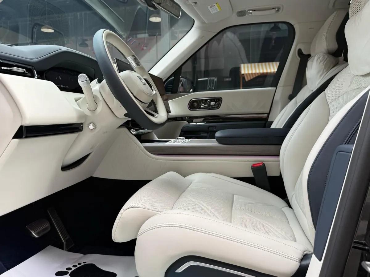 2025 Zeekr 9X 2.0T 279HP L4 1DHT PHEV image 7