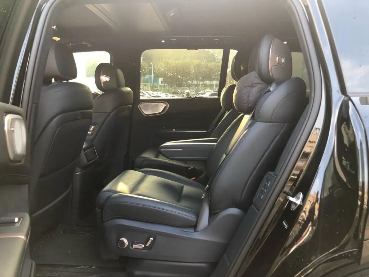 2025 LYNK&CO 900 2.0T 254HP L4 3DHT PHEV 52.38KWH 280km image 7