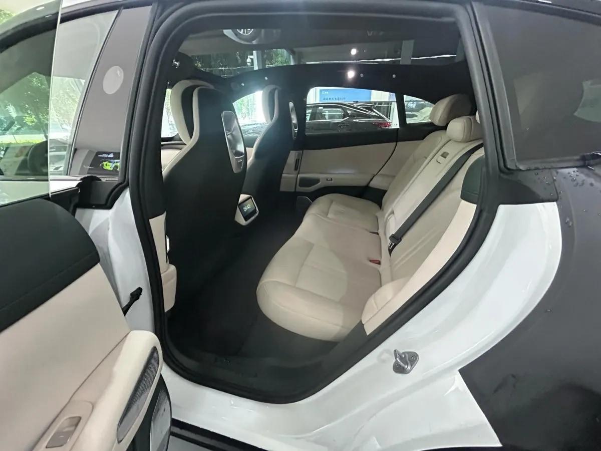 2025 Xiaomi YU7 BEV image 7