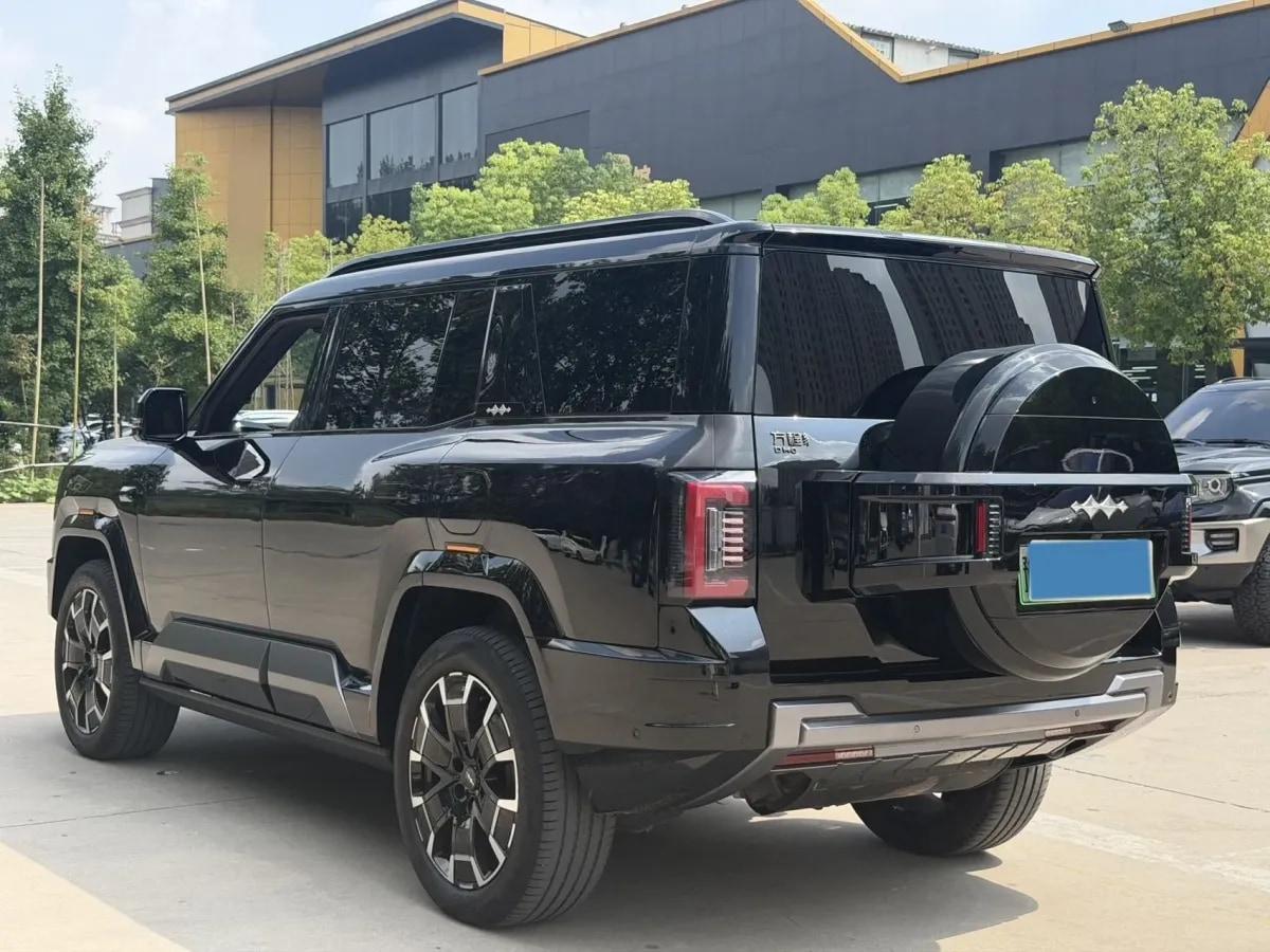 2025 FangChengBao Bao 8 2.0T 245HP L4 E-CVT PHEV 36.8KWH image 7