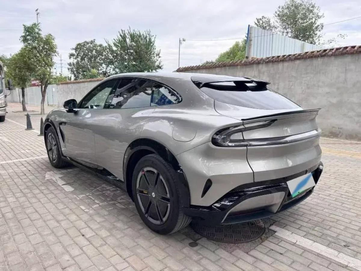 2025 Xiaomi YU7 BEV 96.3KWH 770km image 7