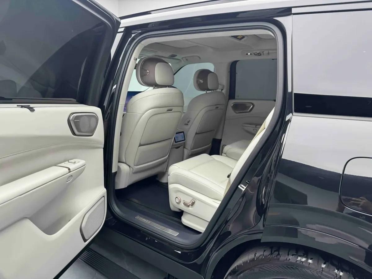 2025 LYNK&CO 900 2.0T 254HP L4 3DHT PHEV 52.38KWH 280km image 7