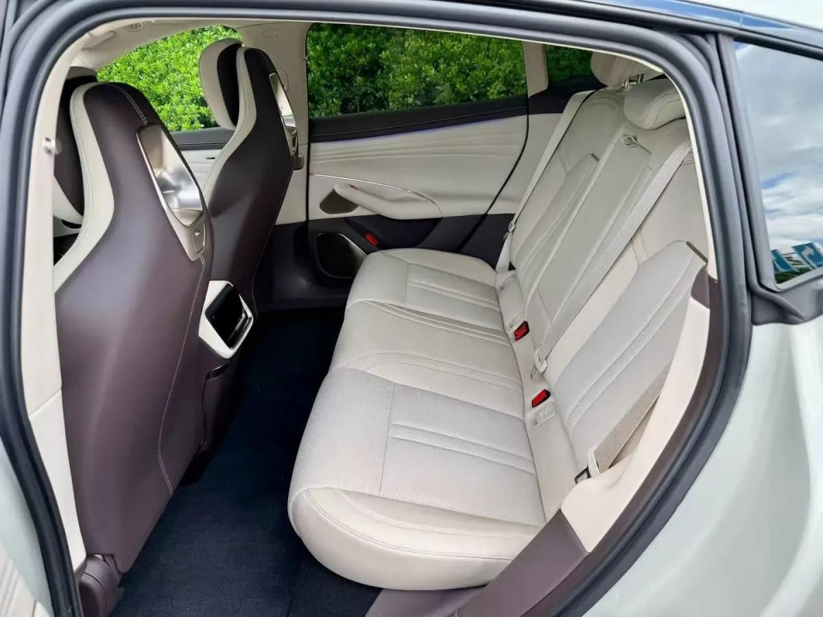 2024 Xiaomi SU7 BEV 73.6KWH 700km image 7