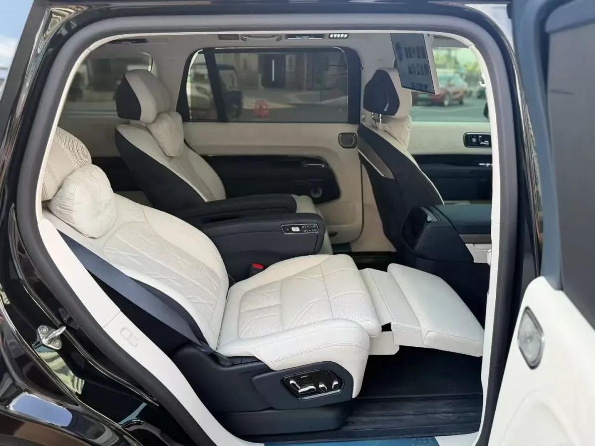 2026 Zeekr 9X 2.0T 279HP L4 1DHT PHEV 70KWH 355km image 7