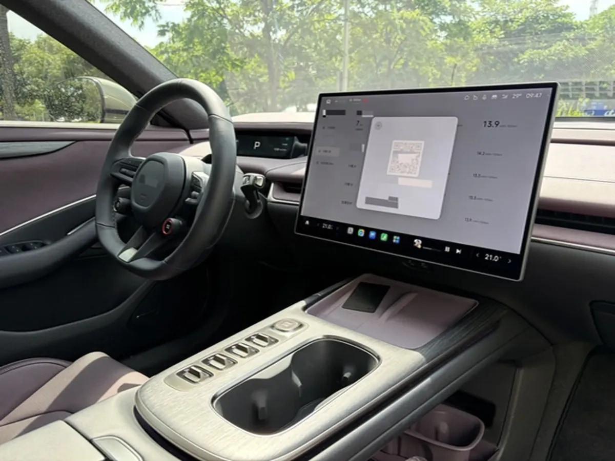 2024 Xiaomi SU7 BEV 94.3KWH image 7