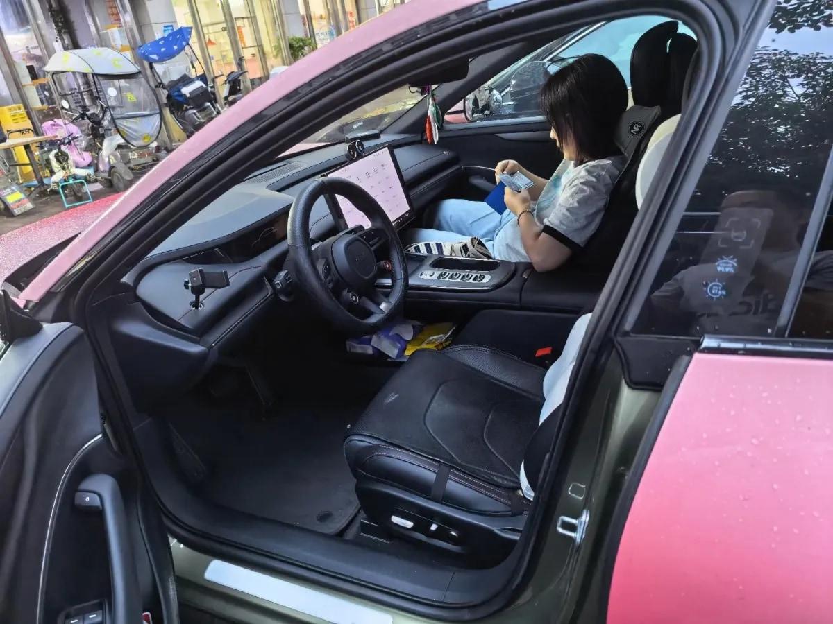 2024 Xiaomi SU7 BEV 94.3KWH image 7