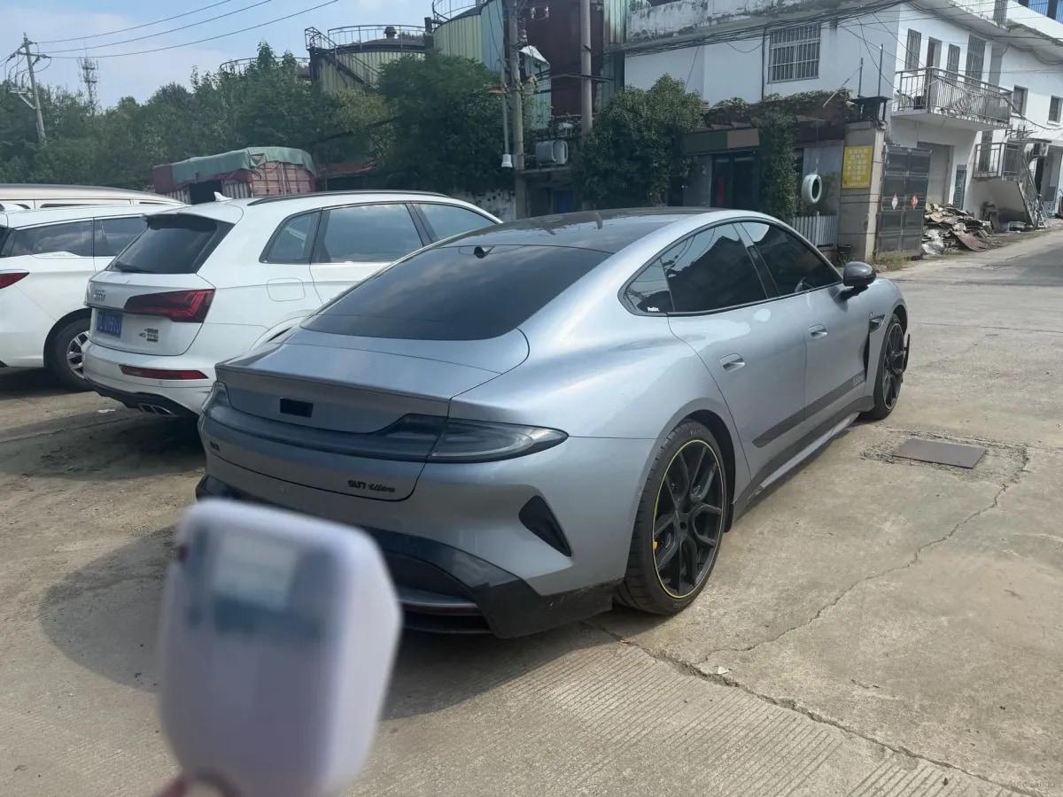 2025 Xiaomi SU7 Ultra BEV 93.7KWH 630km image 7