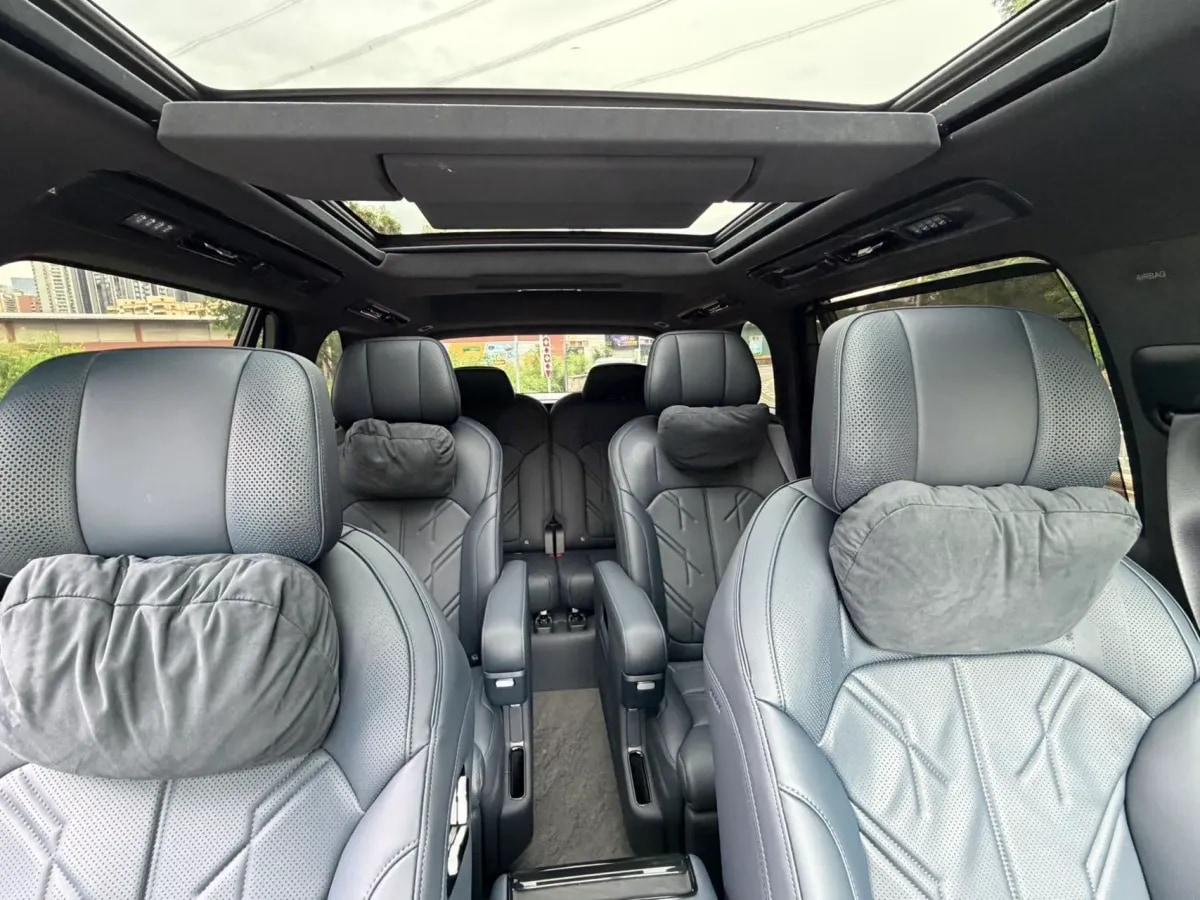 2025 Zeekr 9X 2.0T 279HP L4 1DHT PHEV image 7