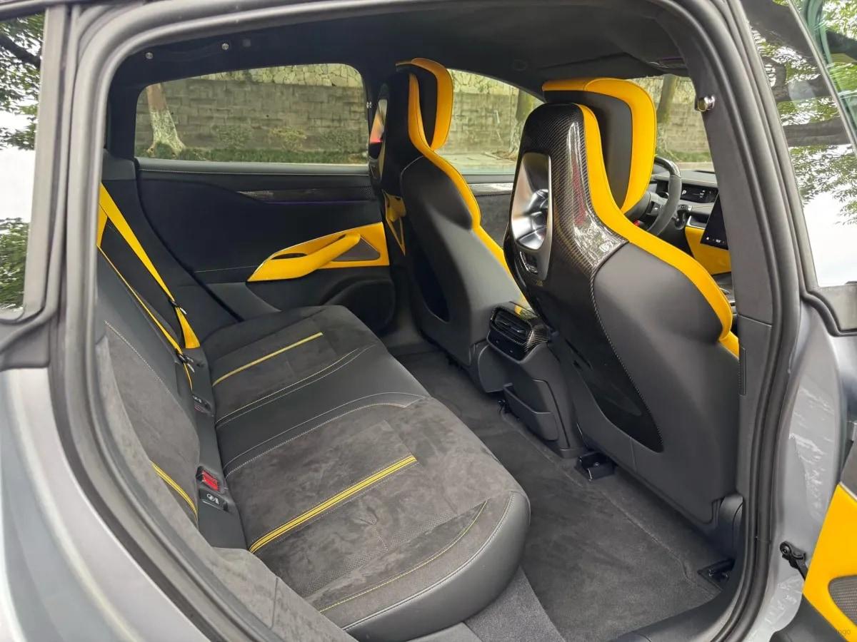 2025 Xiaomi SU7 Ultra BEV 93.7KWH 630km image 7