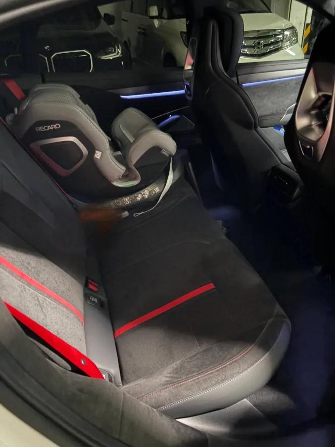 2025 Xiaomi SU7 Ultra BEV 93.7KWH 630km image 7