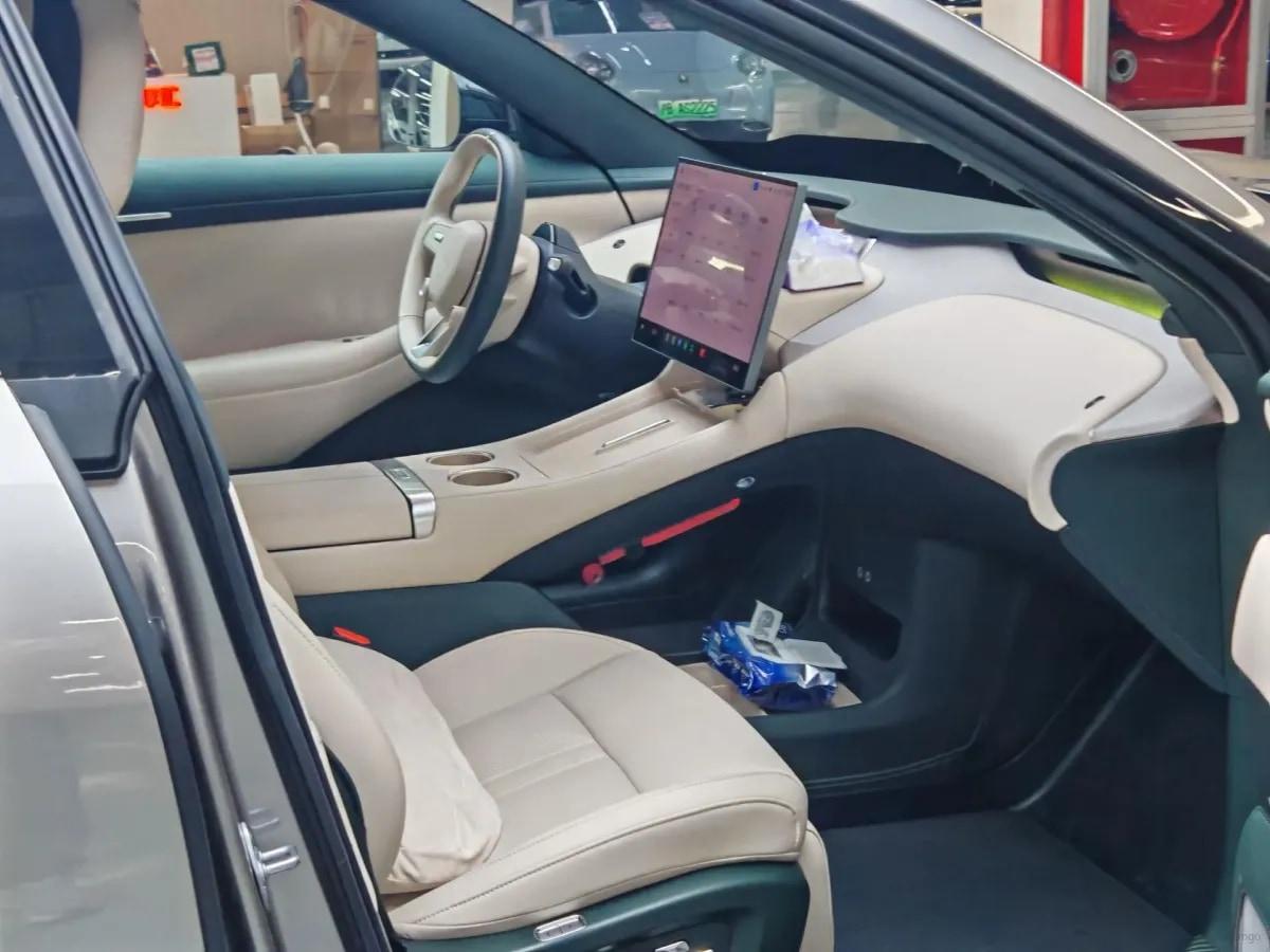 2025 Xiaomi YU7 BEV 96.3KWH image 7