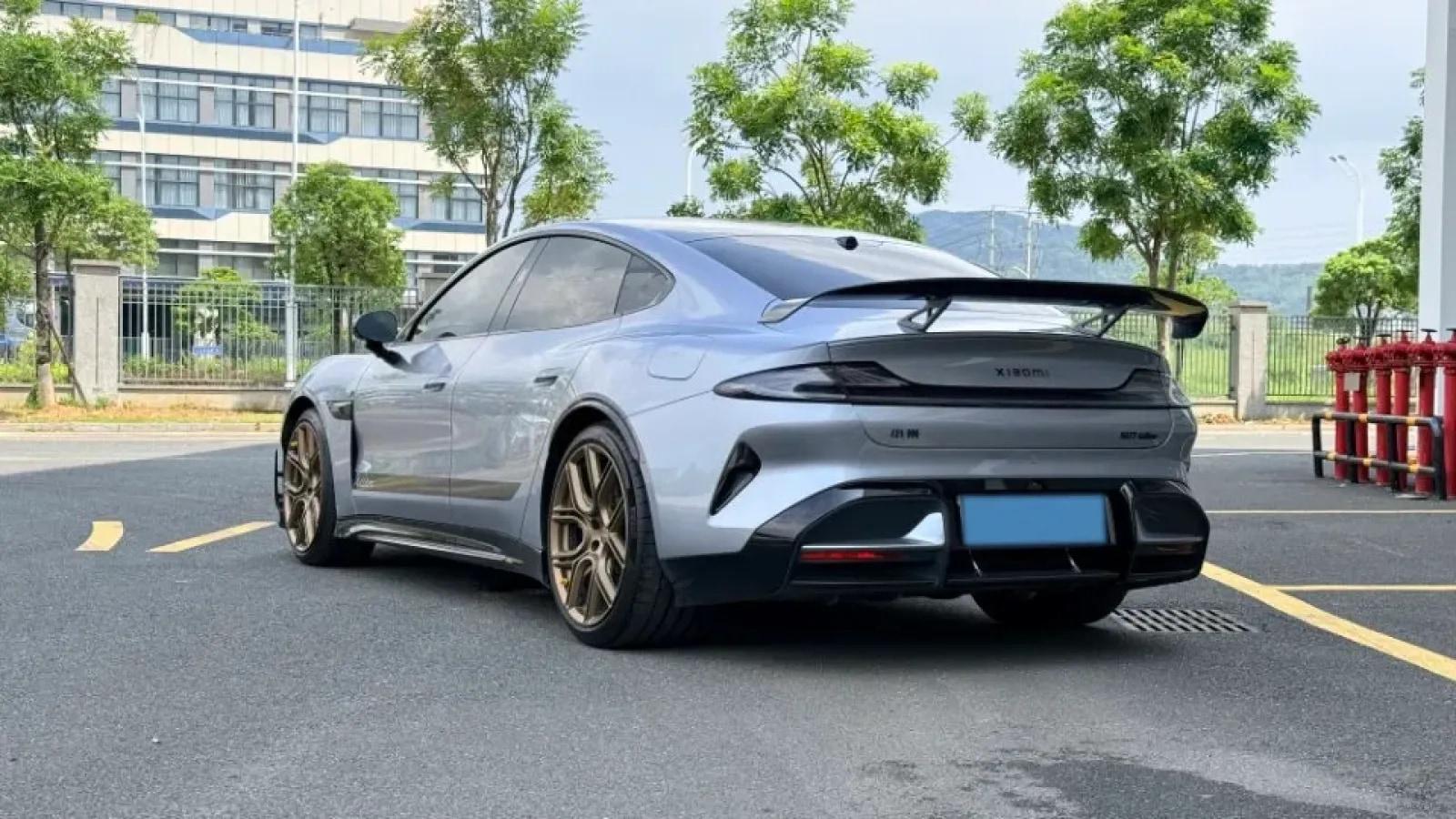 2025 Xiaomi SU7 Ultra BEV 93.7KWH 630km image 7