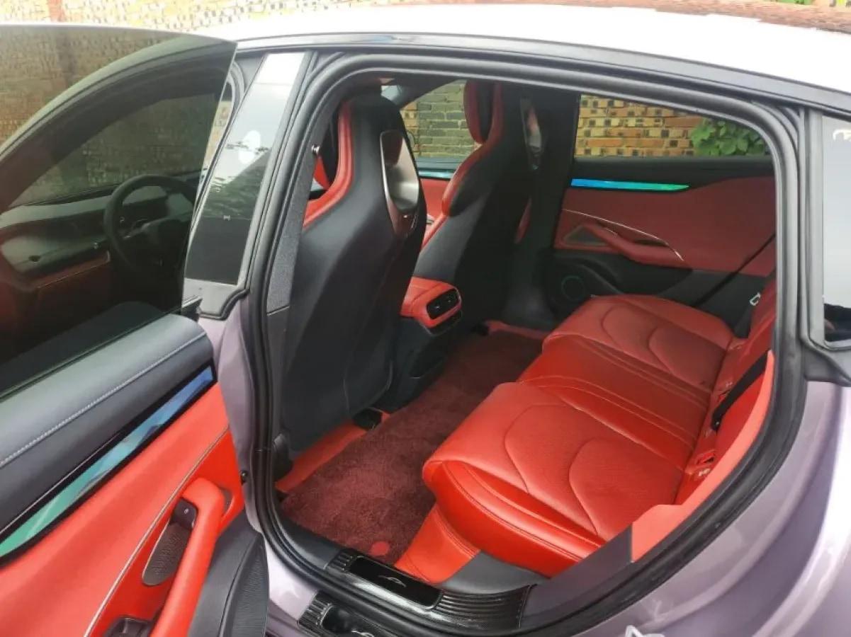 2024 Xiaomi SU7 BEV 94.3KWH image 7