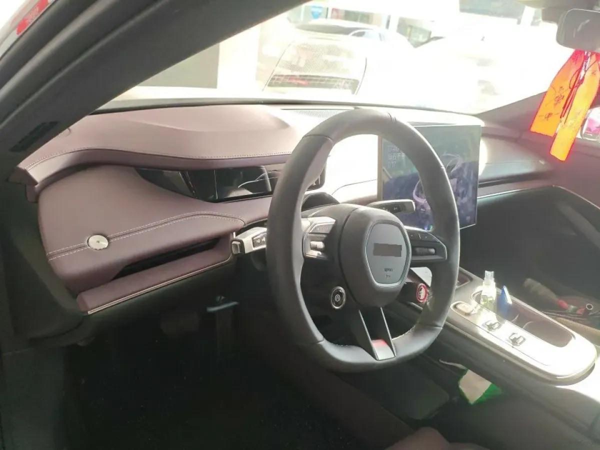 2024 Xiaomi SU7 BEV 73.6KWH image 7