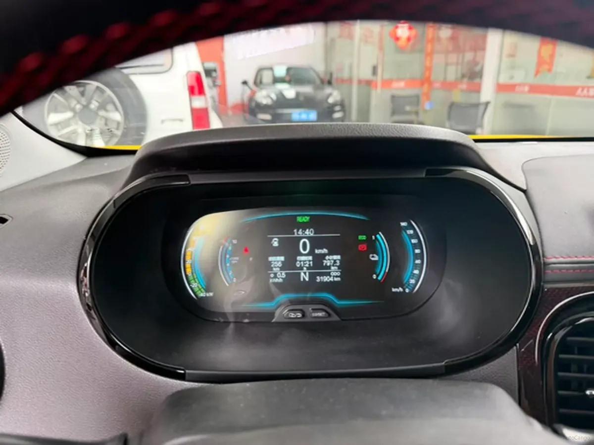 2022 CheryQQ Little Ant BEV 30.7KWH image 7