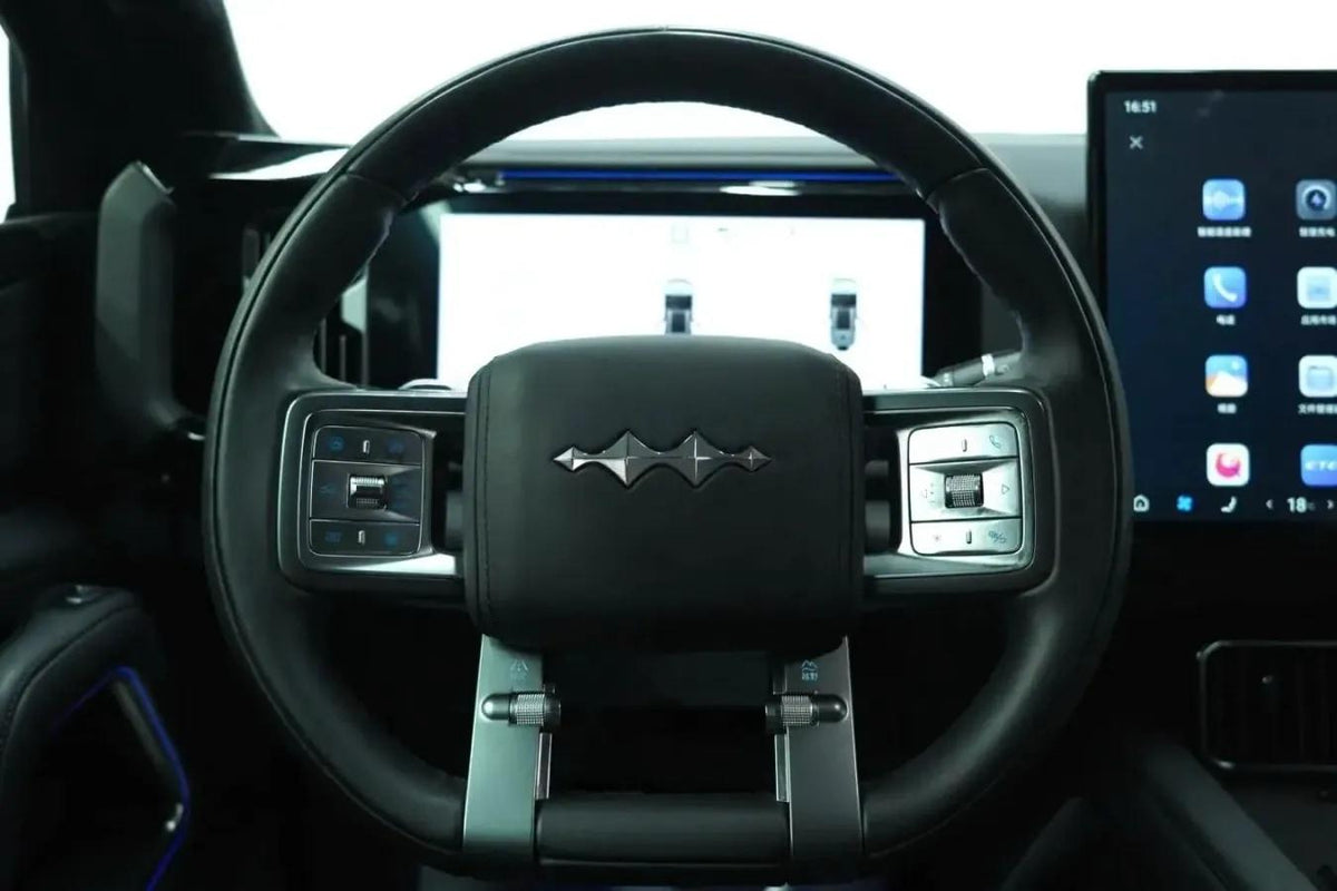 2025 Fang Cheng Bao Bao 8 2.0T 245HP L4 E-CVT PHEV 36.8KWH image 7