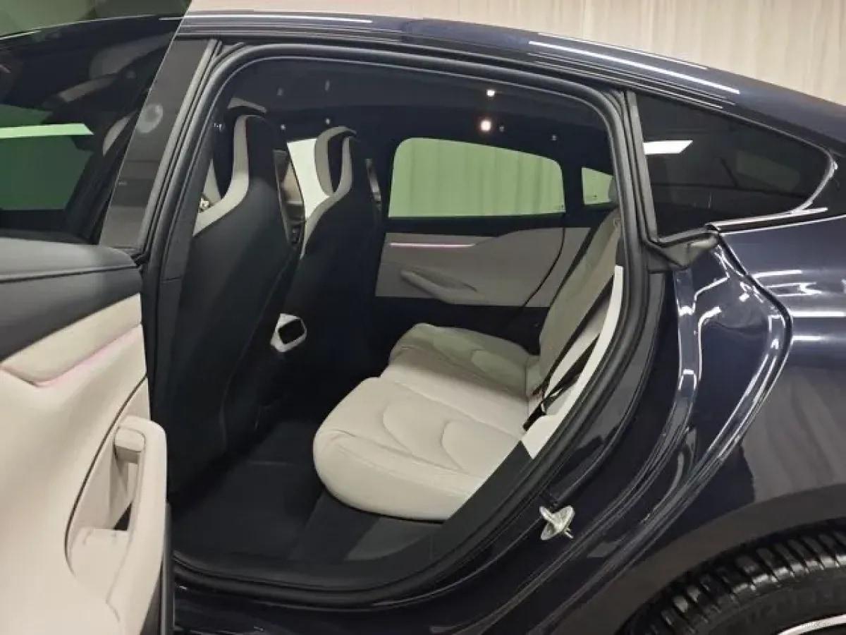 2024 Xiaomi SU7 BEV 94.3KWH image 7