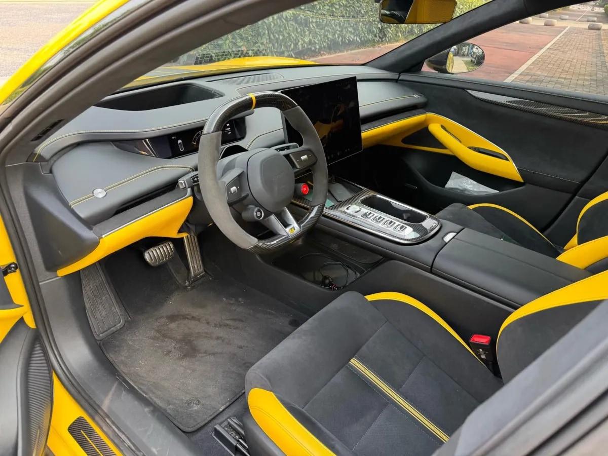 2025 Xiaomi SU7 Ultra BEV 93.7KWH 630km image 7