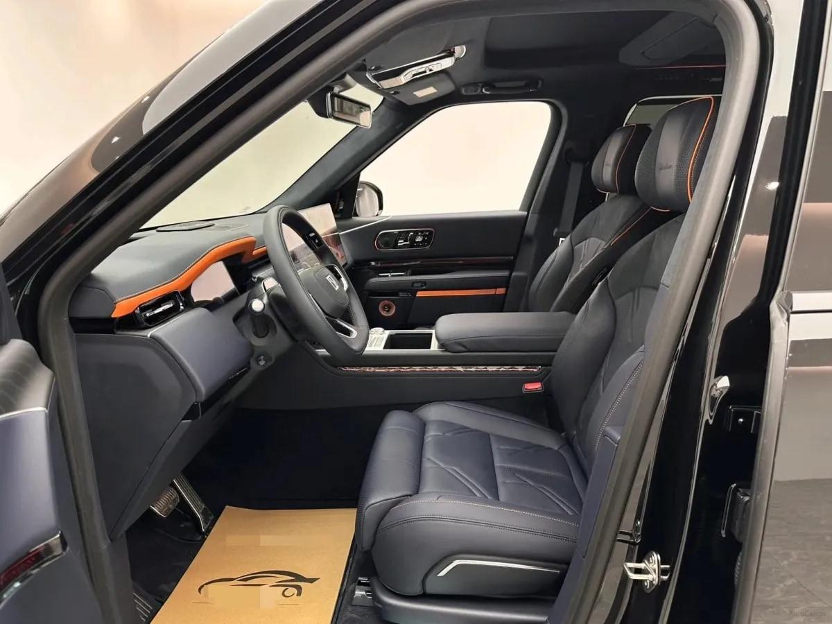 2025 Zeekr 9X 2.0T 279HP L4 1DHT PHEV image 7