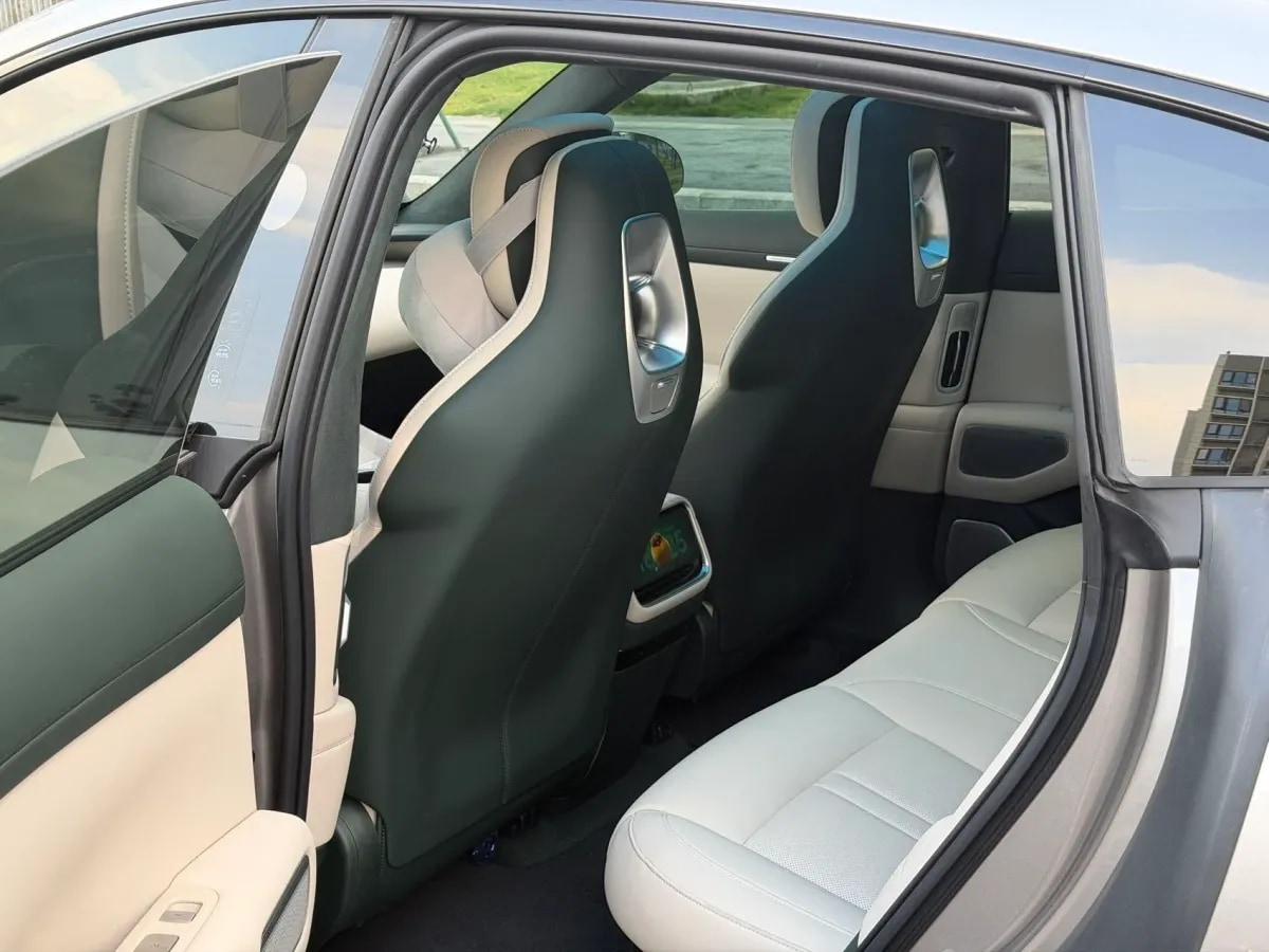 2025 Xiaomi YU7 BEV 101.7KWH image 7