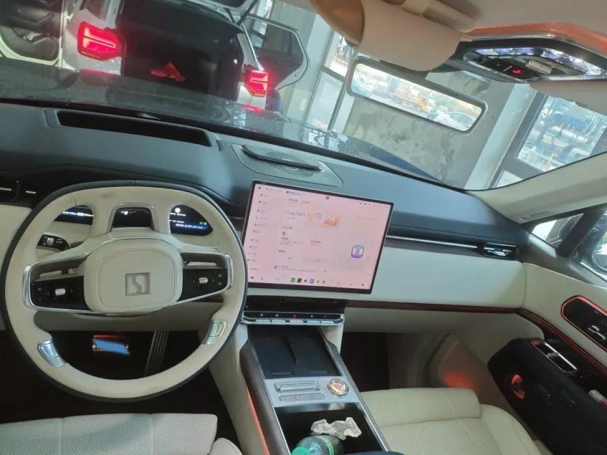 2025 Zeekr 9X 2.0T 279HP L4 1DHT PHEV 70KWH 355km image 7