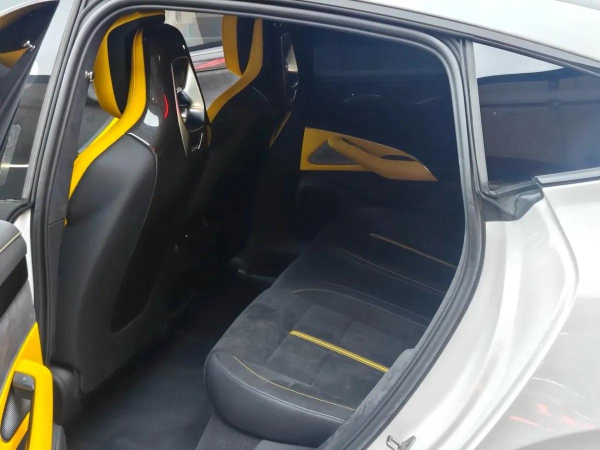 2025 Xiaomi SU7 Ultra BEV 93.7KWH image 7