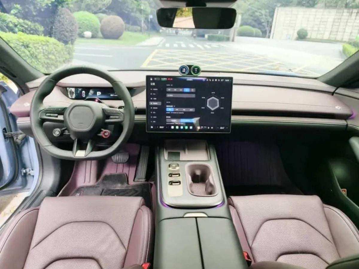 2024 Xiaomi SU7 BEV 73.6KWH 700km image 7