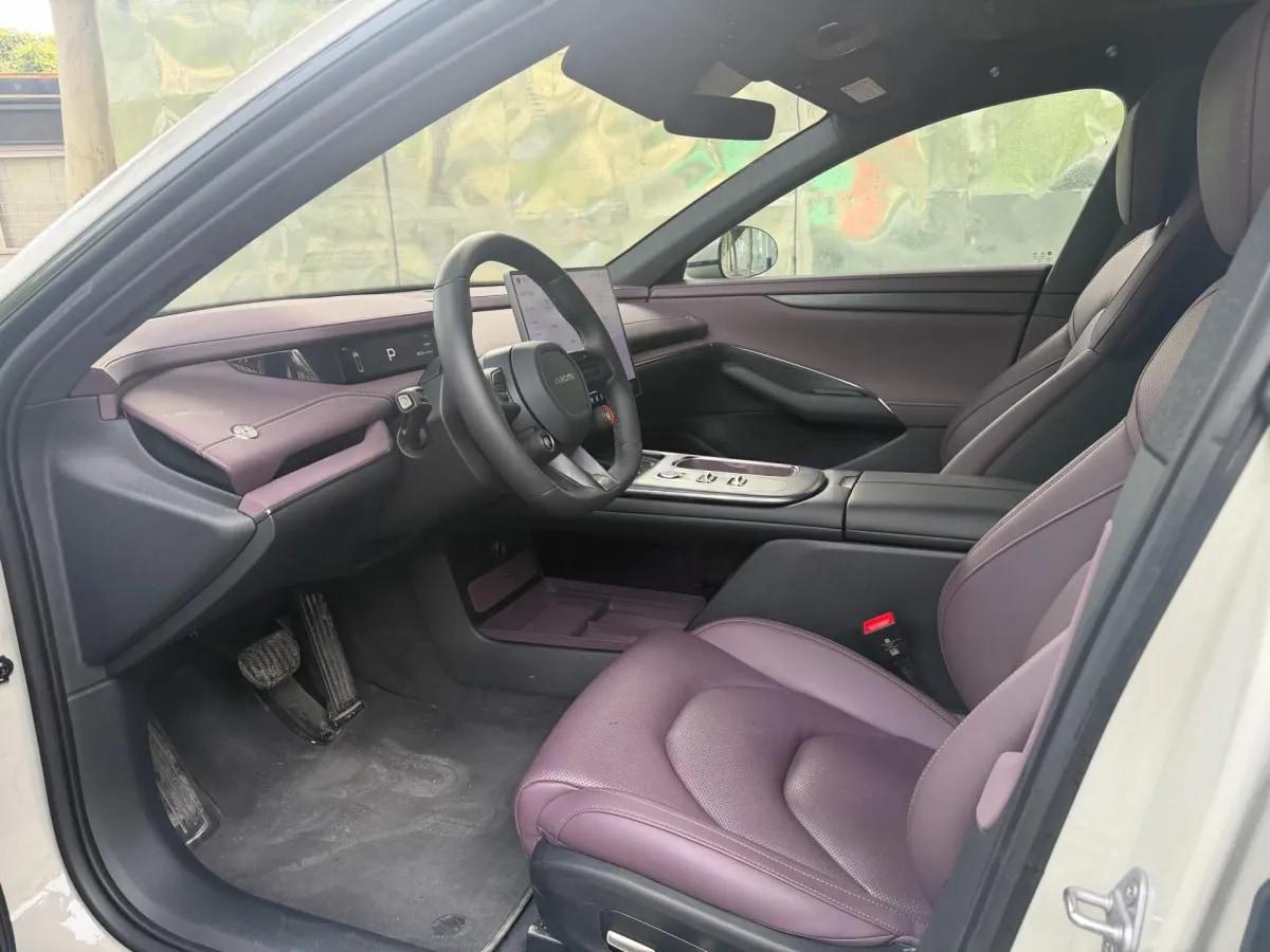 2024 Xiaomi SU7 BEV 73.6KWH image 7