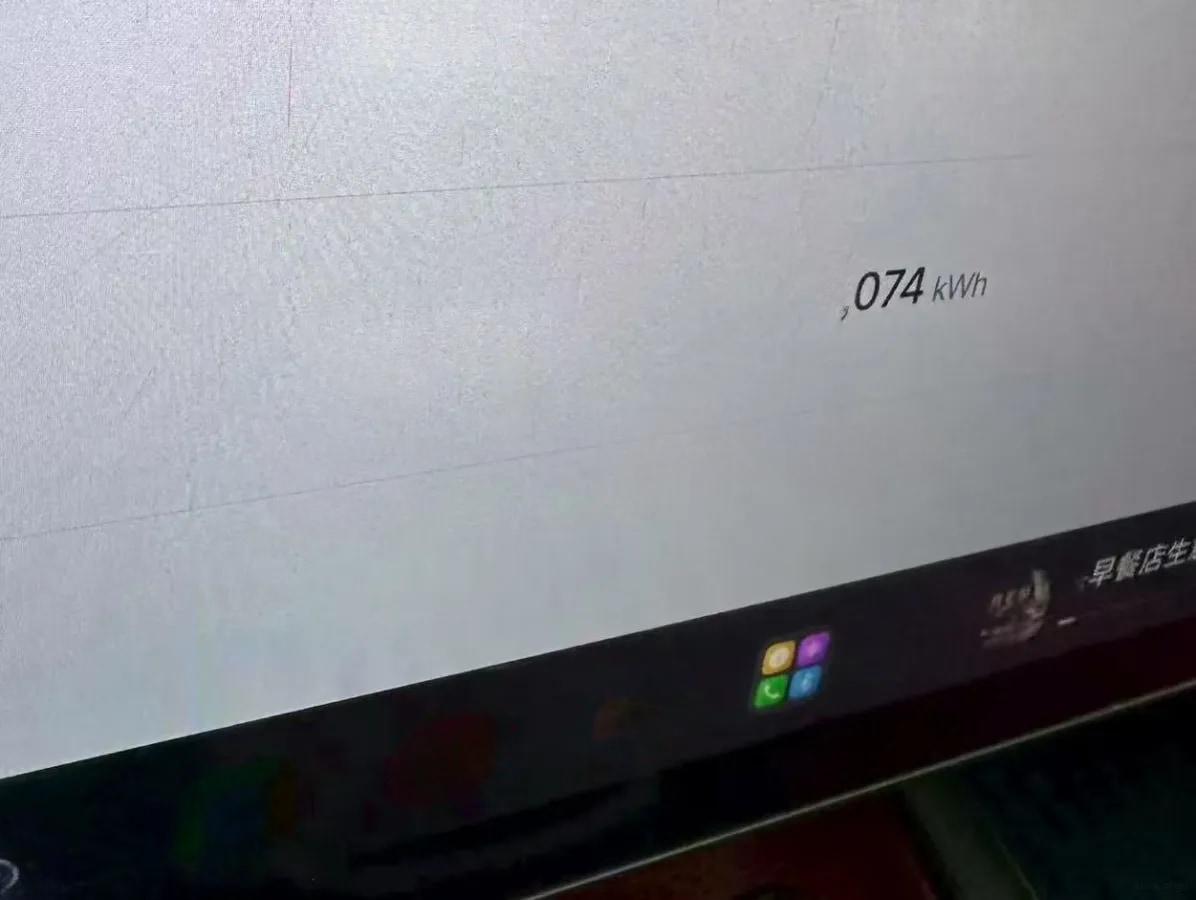 2024 Xiaomi SU7 BEV 73.6KWH image 7