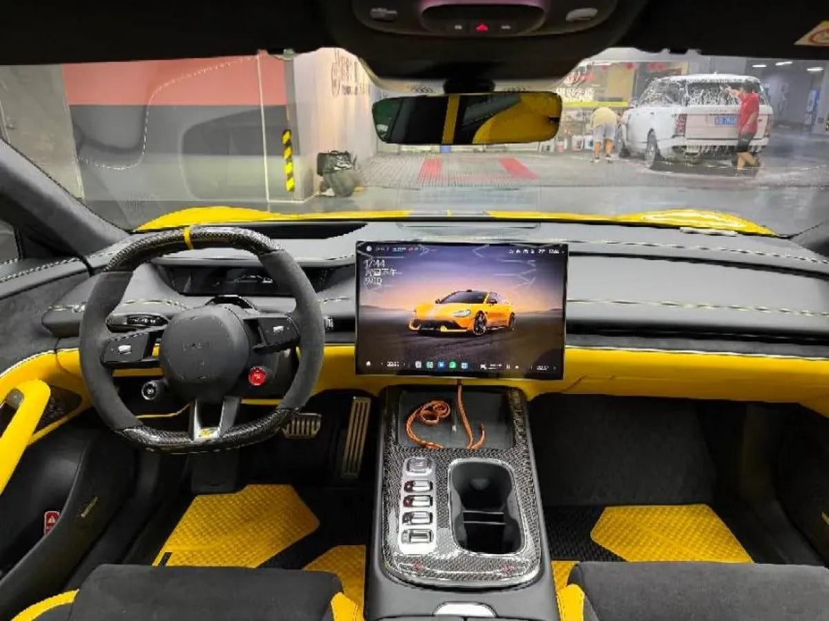 2025 Xiaomi SU7 Ultra BEV 93.7KWH 630km image 7