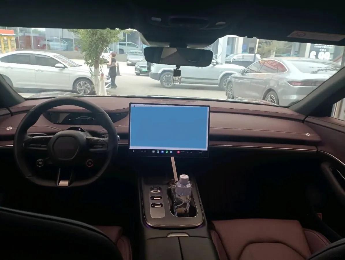 2024 Xiaomi SU7 BEV 73.6KWH 700km image 7
