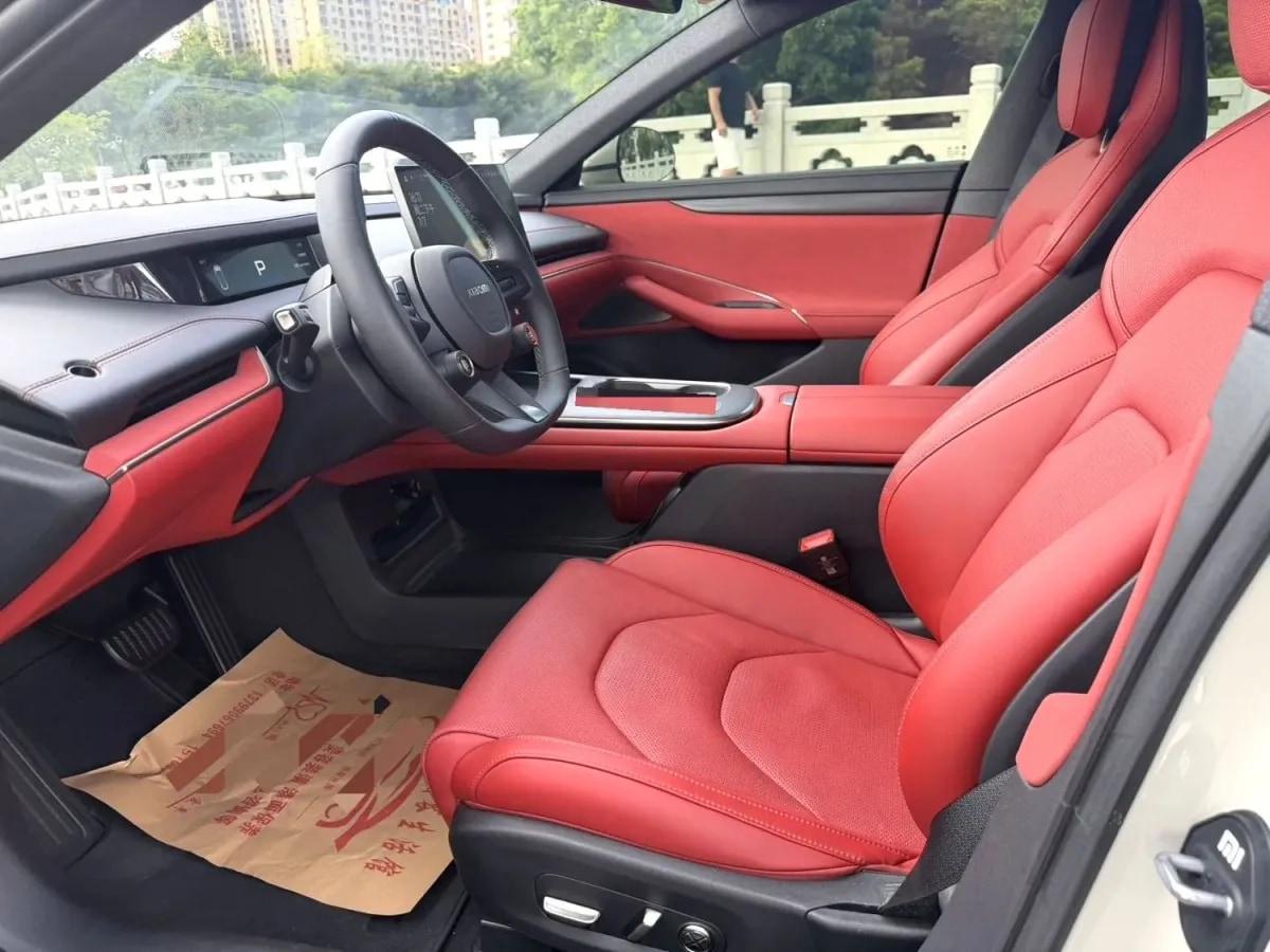 2024 Xiaomi SU7 BEV 94.3KWH image 7