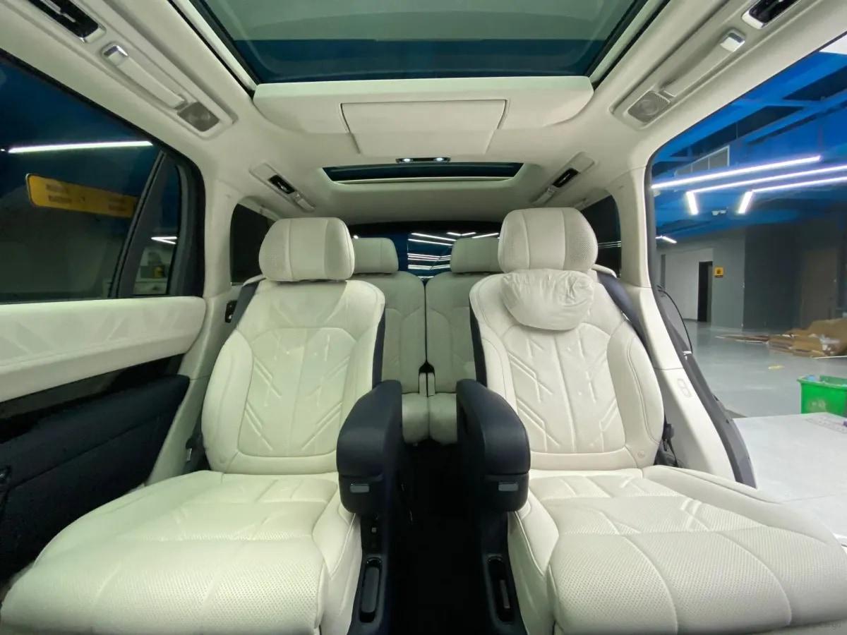2025 Zeekr 9X 2.0T 279HP L4 1DHT PHEV 70KWH 355km image 7
