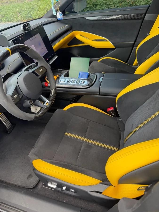 2025 Xiaomi SU7 Ultra BEV 93.7KWH 630km image 7