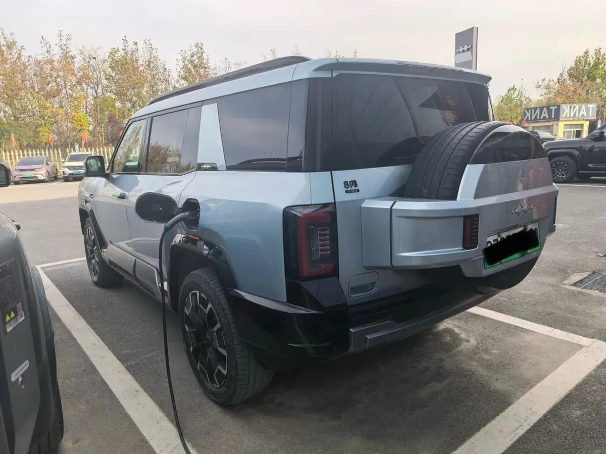 2025 Fang Cheng Bao Bao 8 2.0T 245HP L4 E-CVT PHEV 36.8KWH image 7