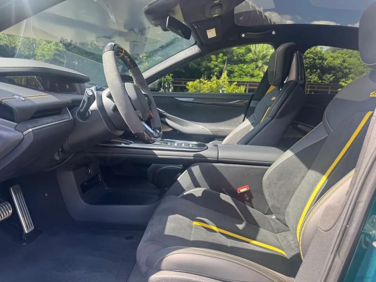 2025 Xiaomi SU7 Ultra BEV 93.7KWH 630km image 7