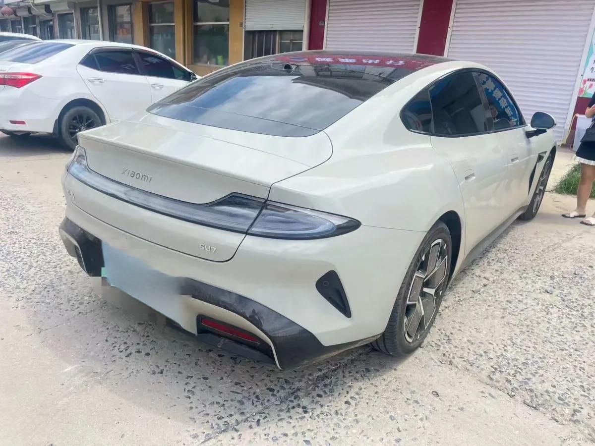 2024 Xiaomi SU7 BEV 73.6KWH image 7
