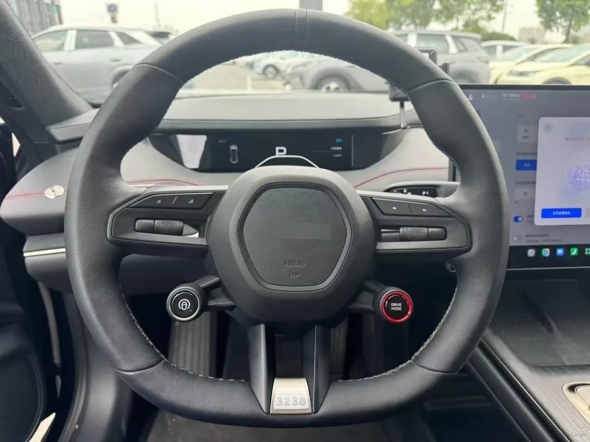 2024 Xiaomi SU7 BEV 73.6KWH 700km image 7