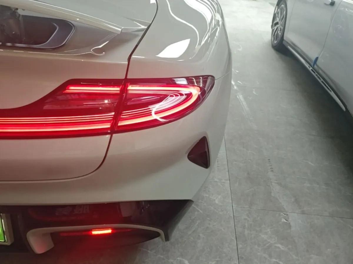 2024 Xiaomi SU7 BEV 94.3KWH image 7