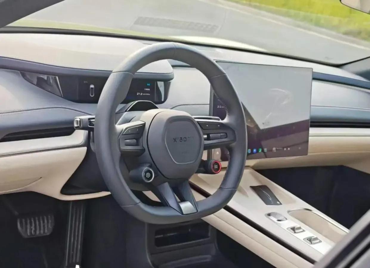2024 Xiaomi SU7 BEV 94.3KWH image 7