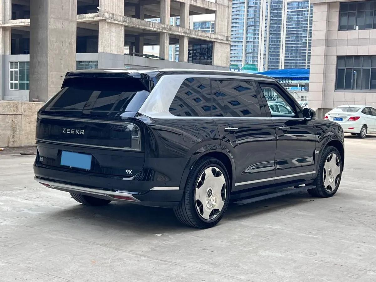 2025 Zeekr 9X 2.0T 279HP L4 1DHT PHEV image 7