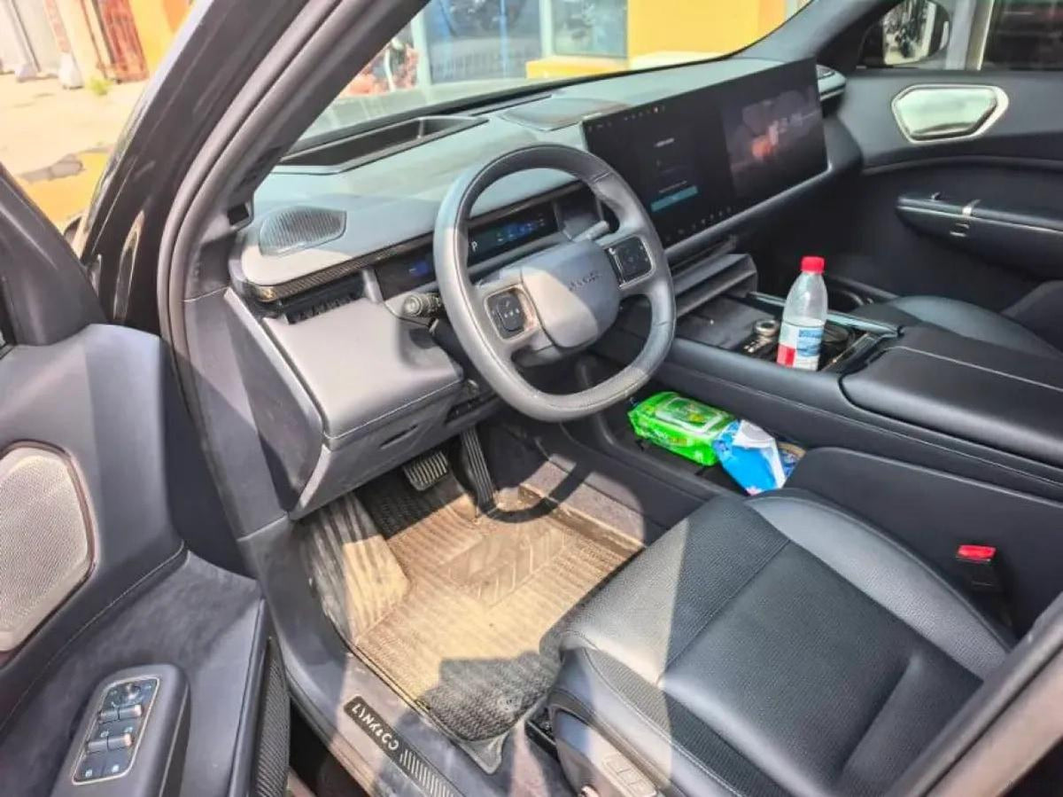 2025 LYNK&CO 900 2.0T 254HP L4 3DHT PHEV 52.38KWH 280km image 7