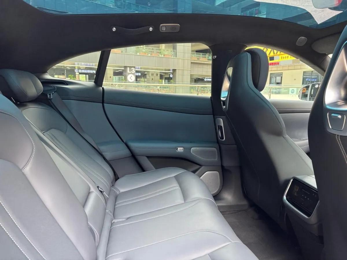 2025 Xiaomi YU7 BEV 101.7KWH image 7