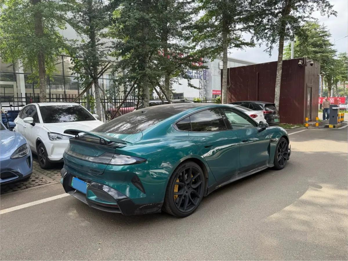 2025 Xiaomi SU7 Ultra BEV 93.7KWH image 7