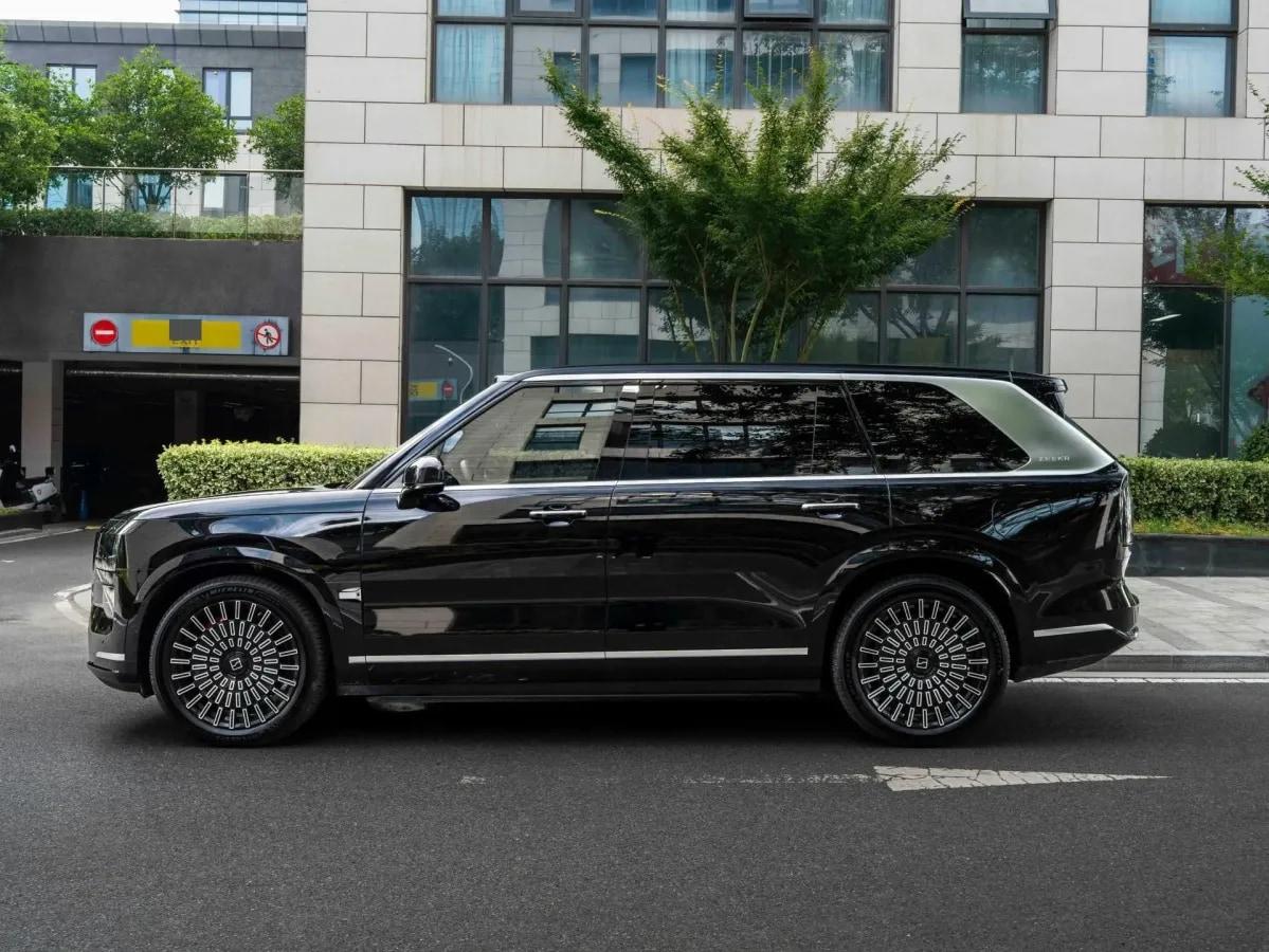 2025 Zeekr 9X 2.0T 279HP L4 1DHT PHEV image 7