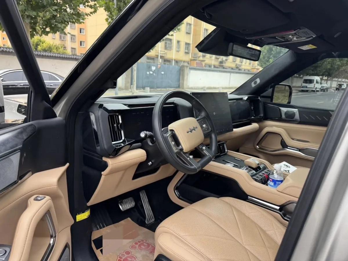 2025 Fang Cheng Bao Bao 8 2.0T 245HP L4 E-CVT PHEV 36.8KWH image 7